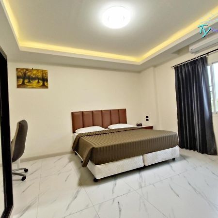 Ty Holiday Resort Pattaya Exteriör bild