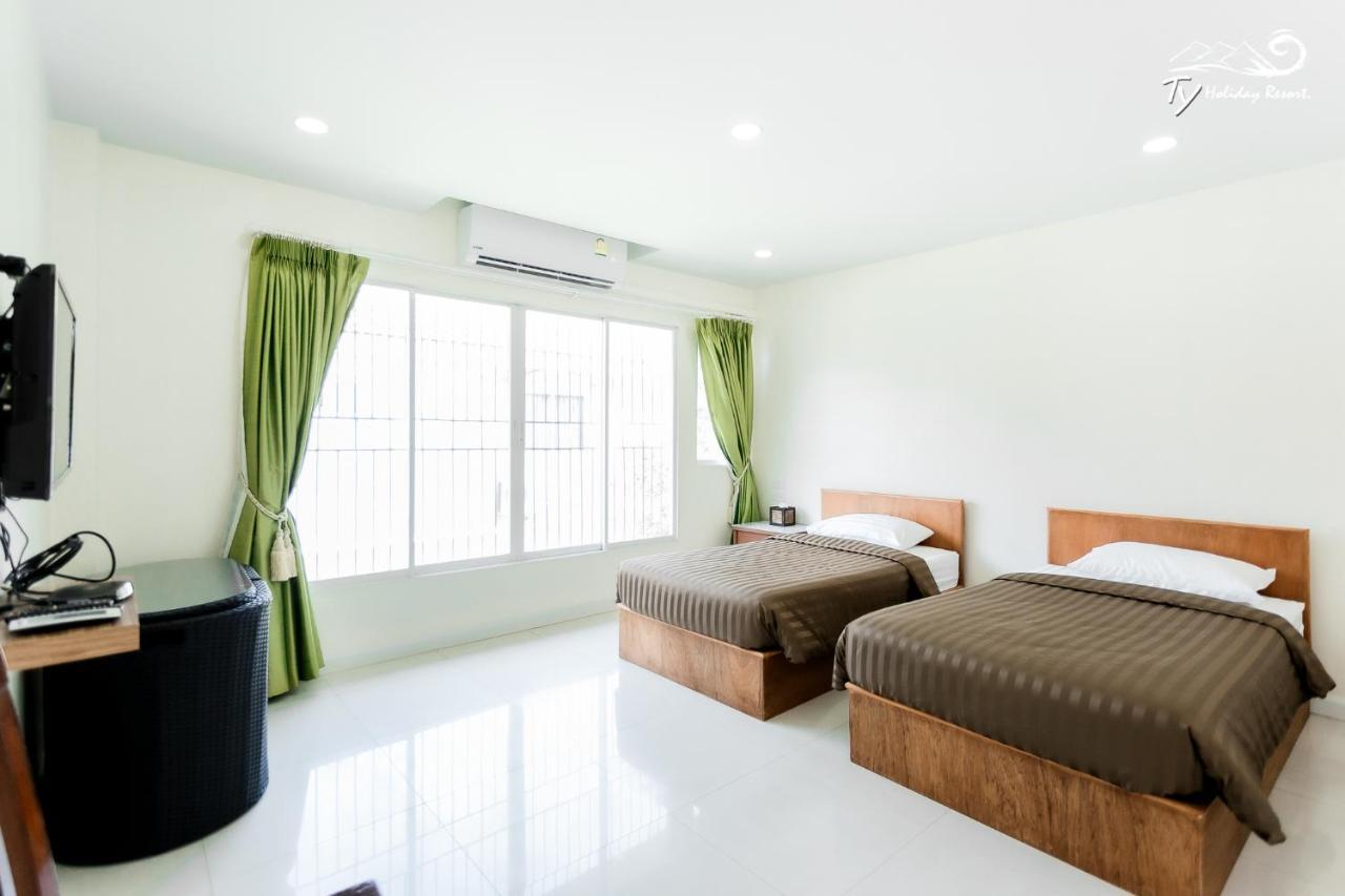 Ty Holiday Resort Pattaya Exteriör bild