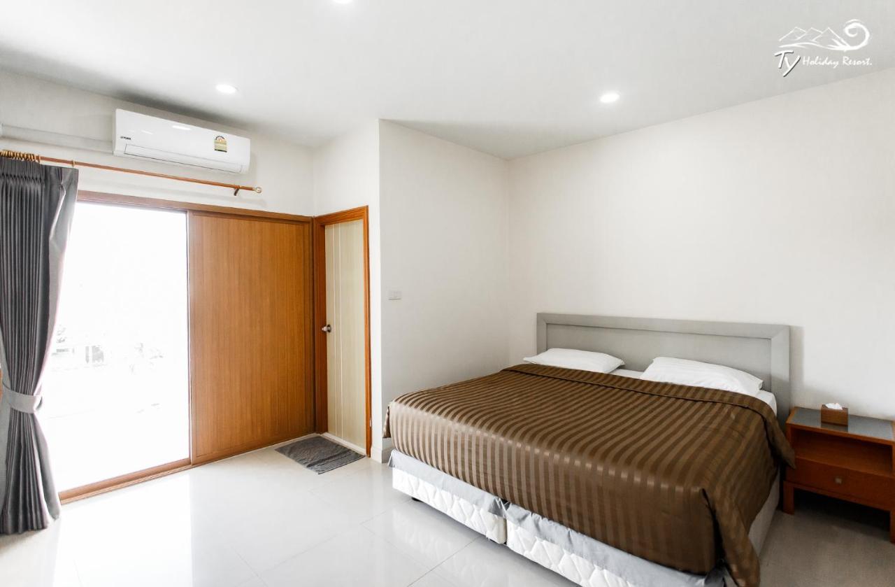 Ty Holiday Resort Pattaya Exteriör bild